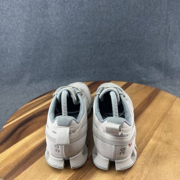 On Cloud Waterproof Womens Size 6.5 Gray Athletic Running Shoes Sneakers - Picture 8 of 13